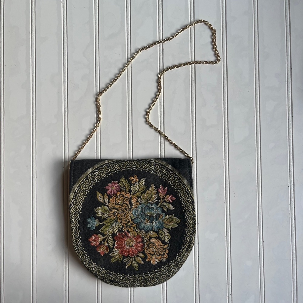 Magid Vintage Handmade Italy Floral Tapestry Shoulder Bag Gold Chain  Purse